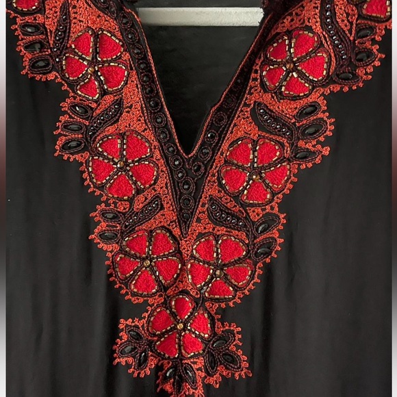 Boho Embroidered Beaded Tunic Top Small Black and Reddish Orange - Picture 4 of 7